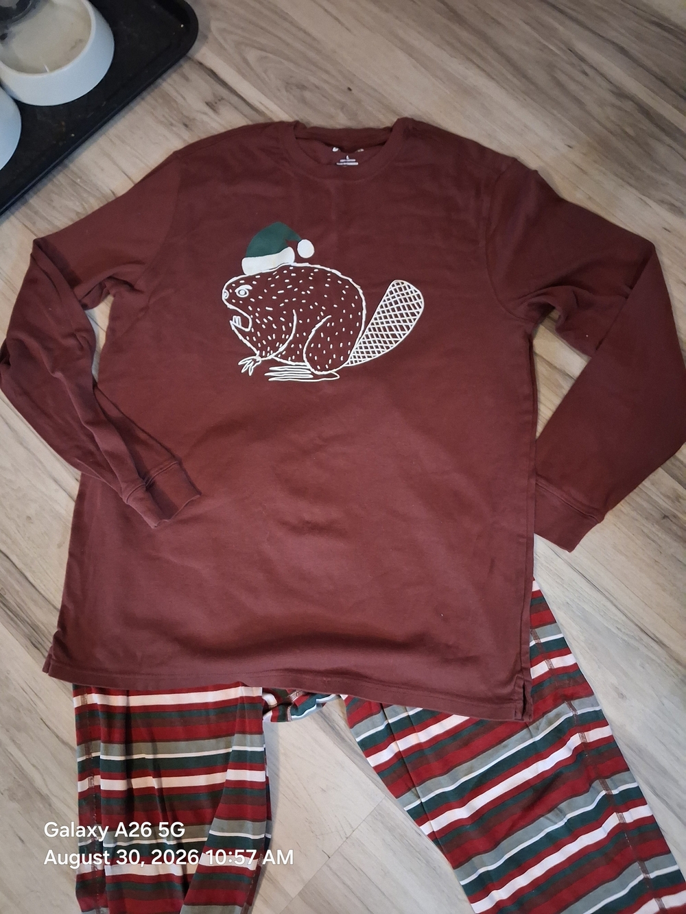 Duluth Trading Co Maroon Mens Pajama Set with Striped Pants Sz L